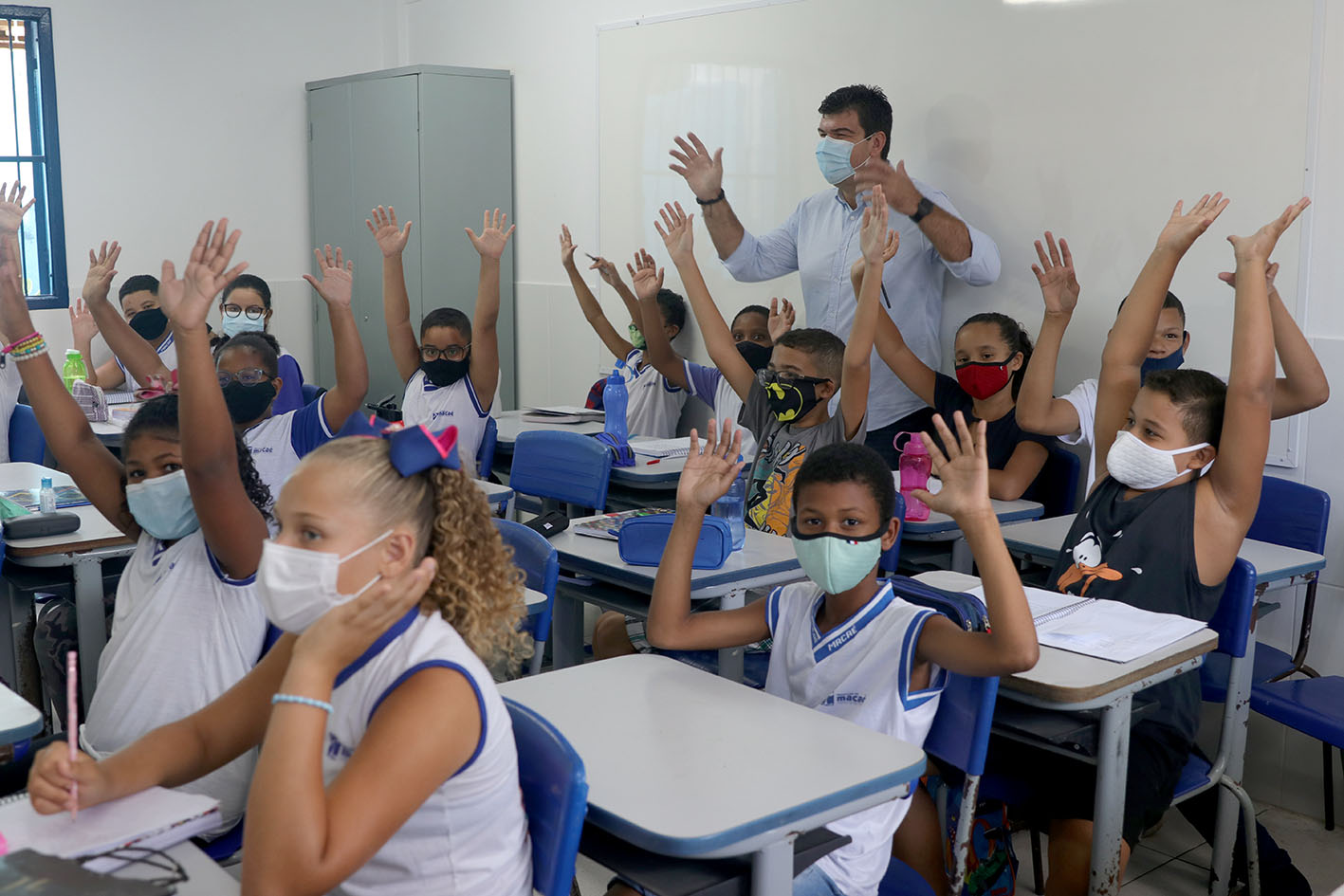 Alunos de escolas públicas de Macaé vão ganhar óculos por meio do Programa  Saúde na Escola, Norte Fluminense