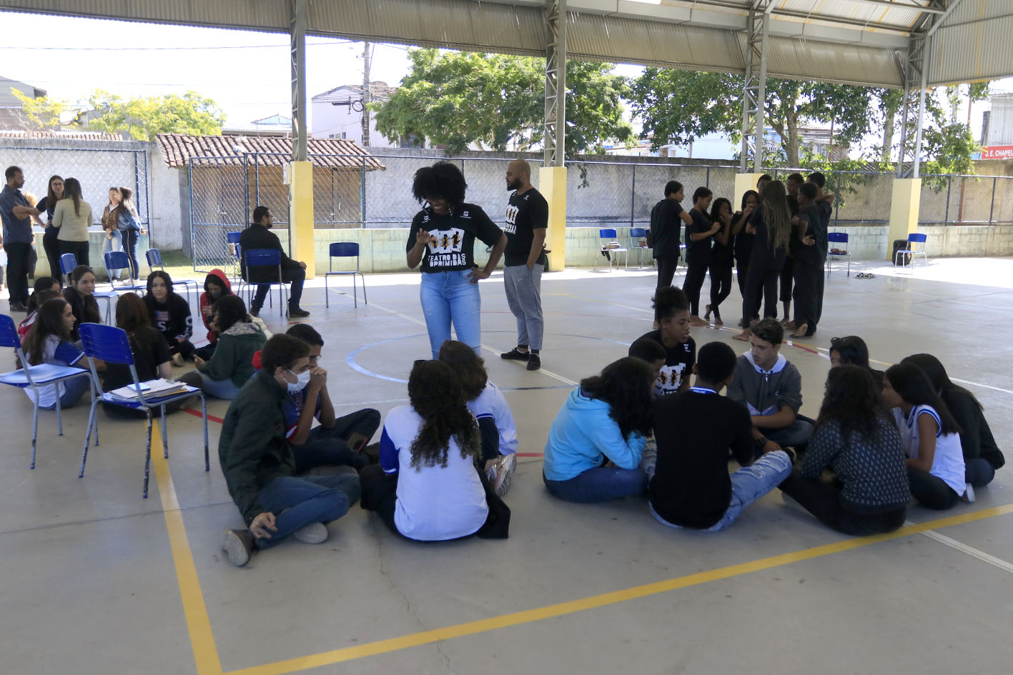 Prefeitura realiza roda de conversa de combate ao bullying em escola  municipal