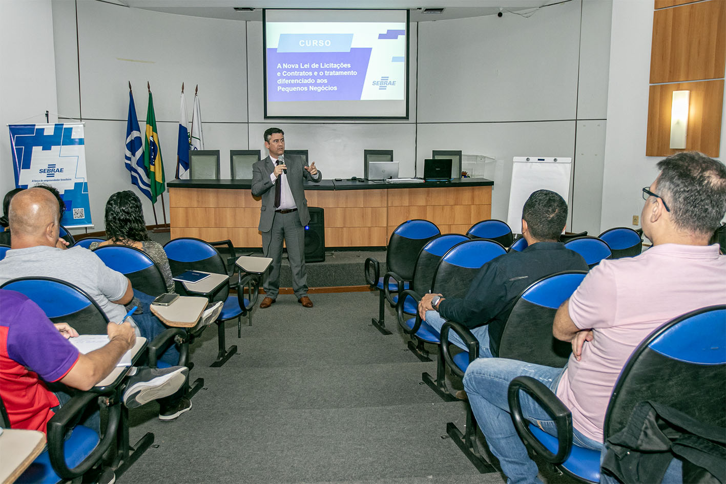 Tratamento diferenciado para os pequenos negócios nas compras