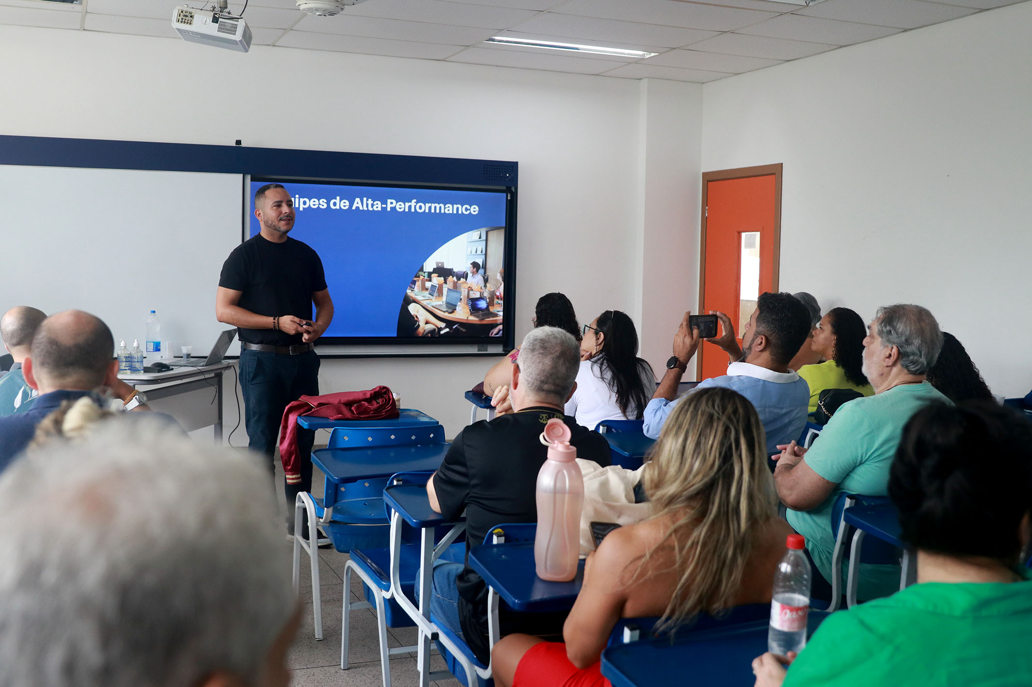 Sipat encerra programação com palestras na Secretaria de Educação