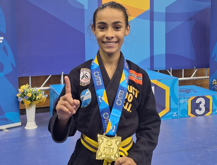 Yasmim Cruz fecha rankings internacionais 2024 em 1º lugar