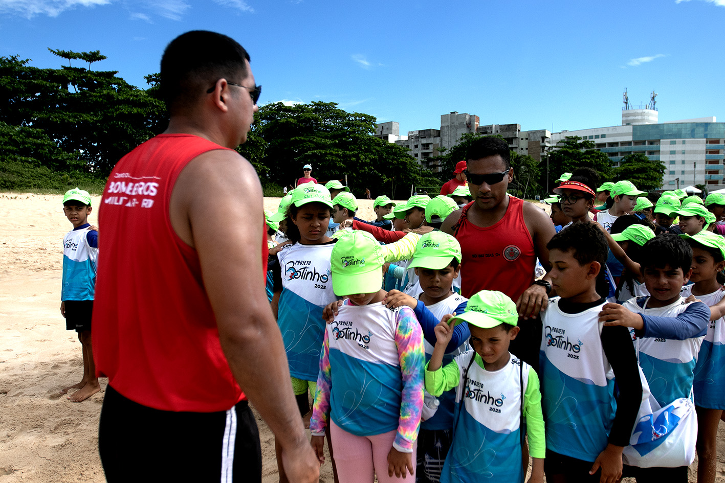 Projeto Botinho encerra atividades na Praia de Cavaleiros