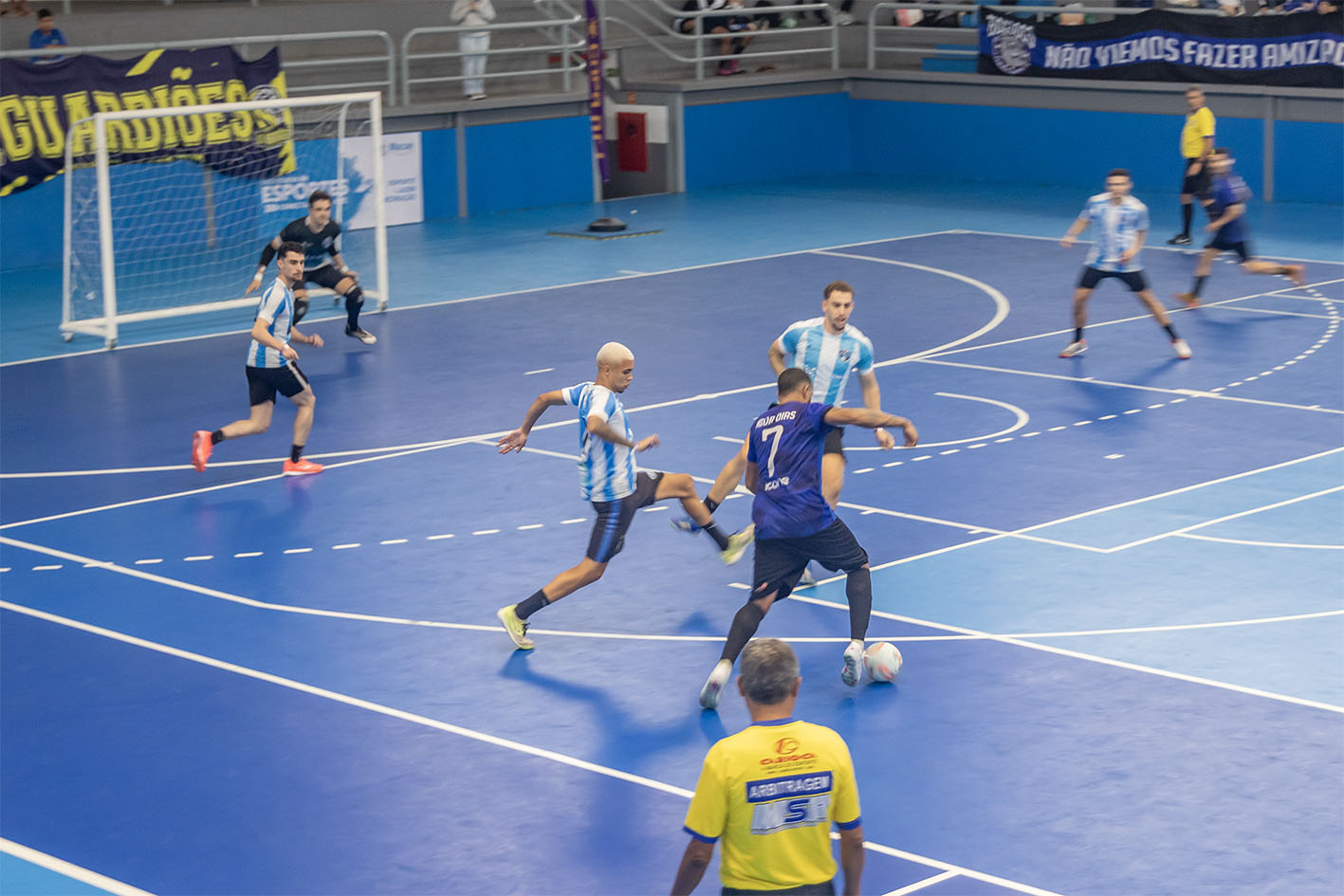 Copa Rei - Jogos Universitários aquece Macaé