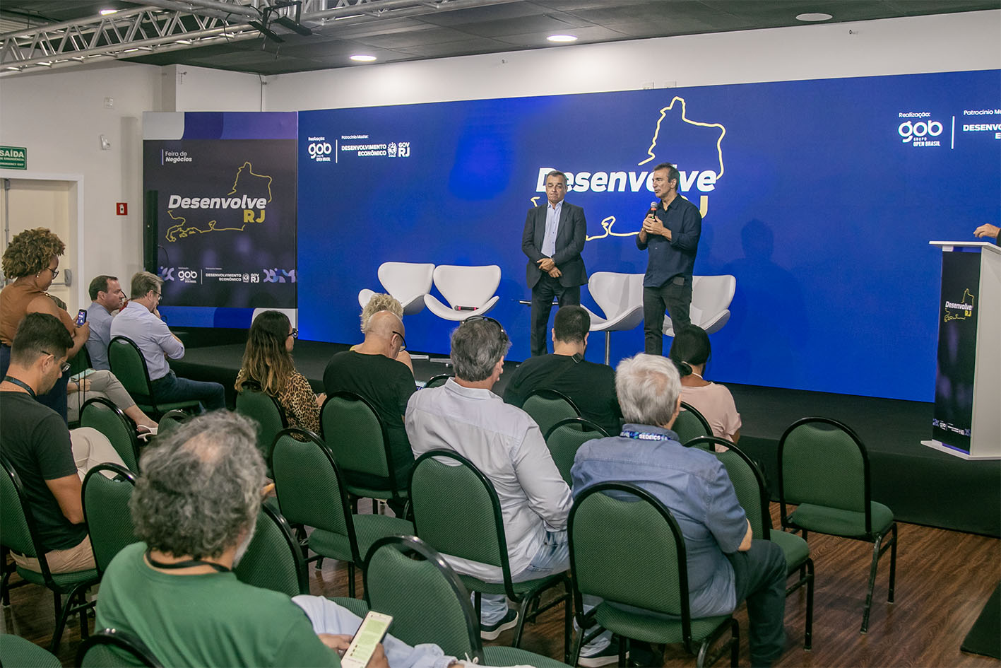 Desenvolve RJ debate cadeia internacional de fertilizantes e novos projetos energéticos em Macaé