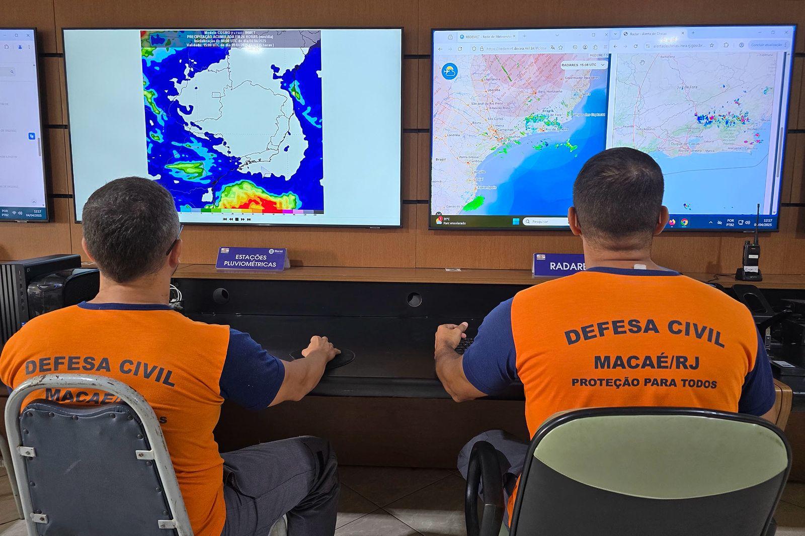 Defesa Civil alerta para previsão de chuva moderada a forte