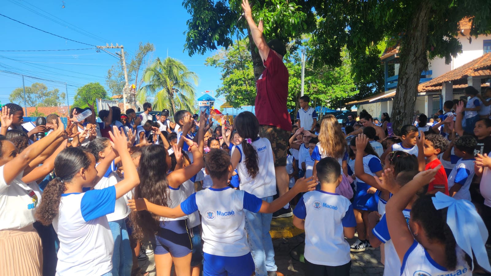 Escola Municipal de Dança promove aulão no Neuza Maria de Almeida