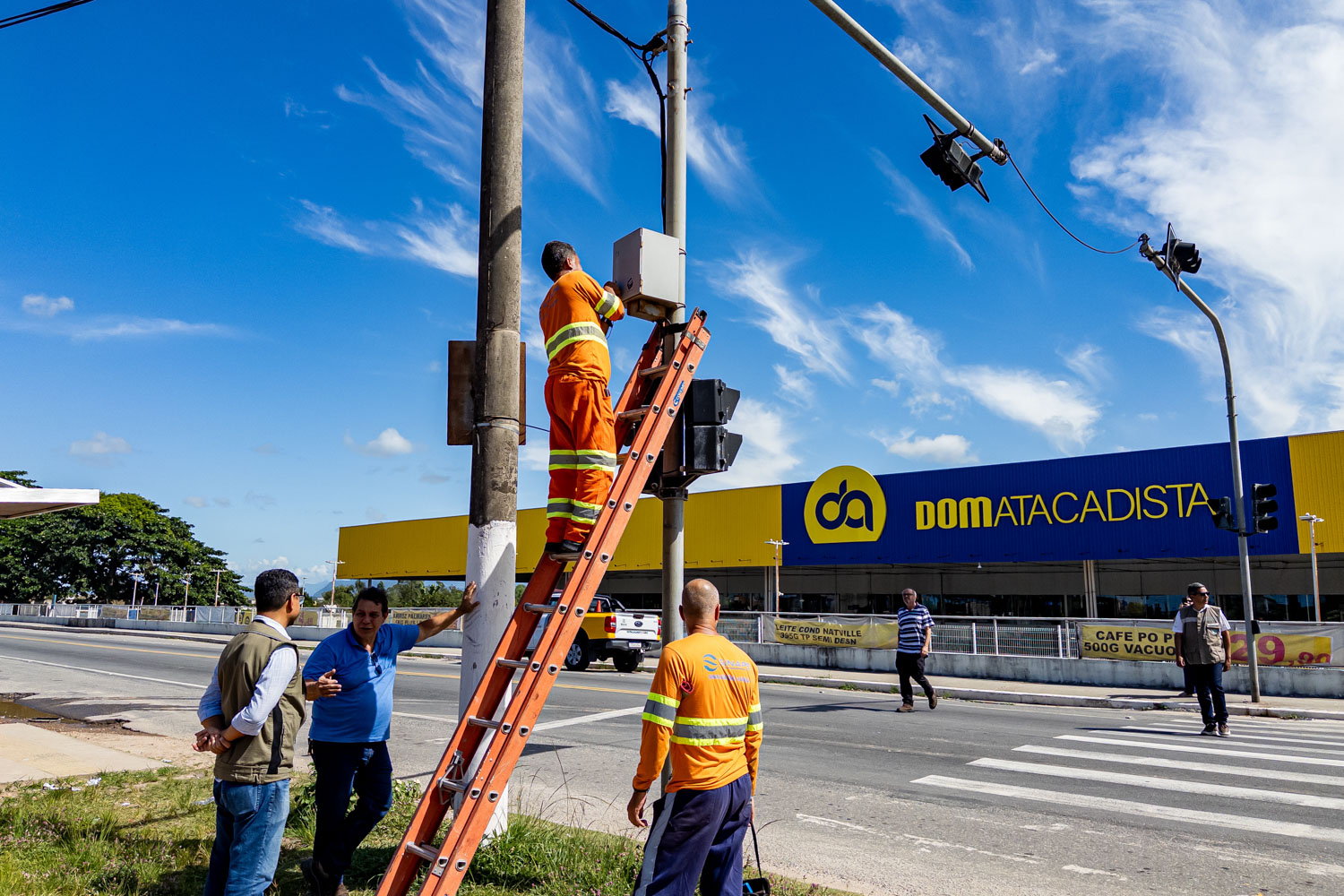 Mobilidade Urbana avança na solução de semáforos da RJ-106