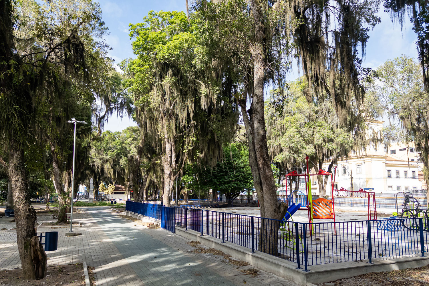 Prefeitura entrega revitalização da Praça Veríssimo de Melo no dia 9 de maio