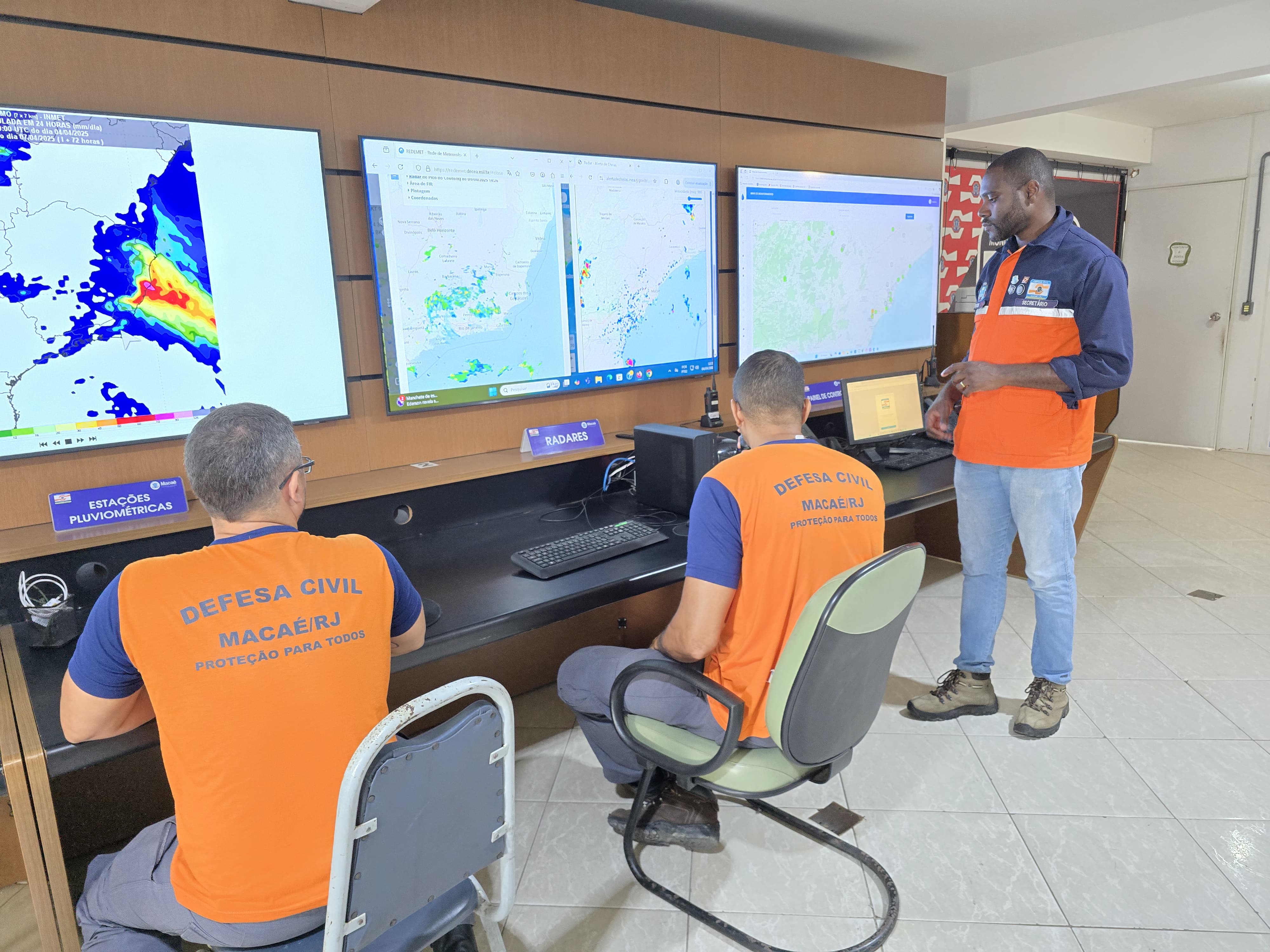 Defesa Civil de Macaé alerta sobre chuva forte, ventos e raios nesta quarta-feira