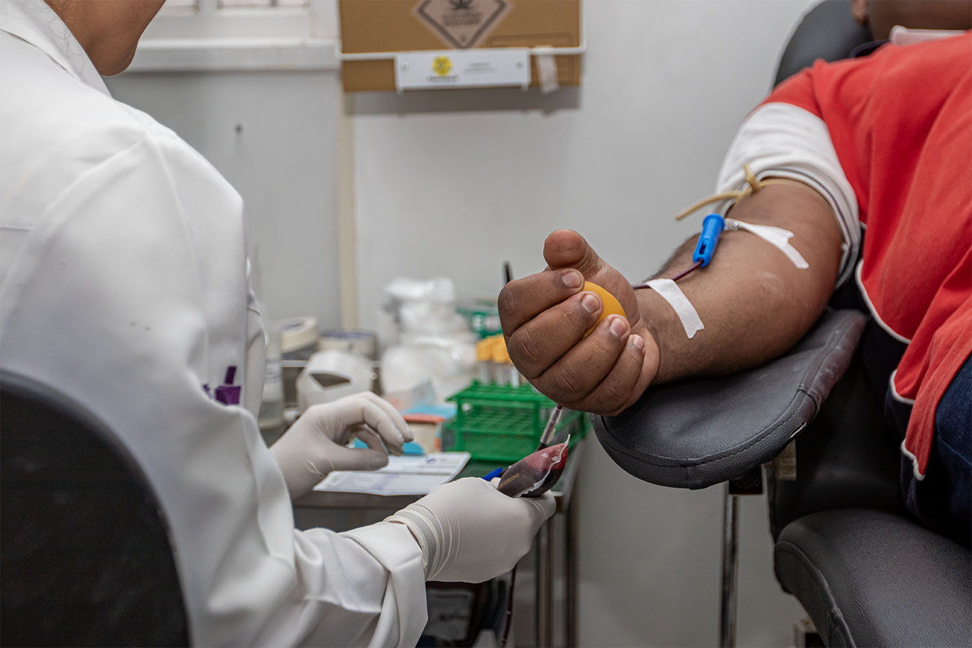 Hemoterapia de Macaé alerta para baixa nos estoques de sangue