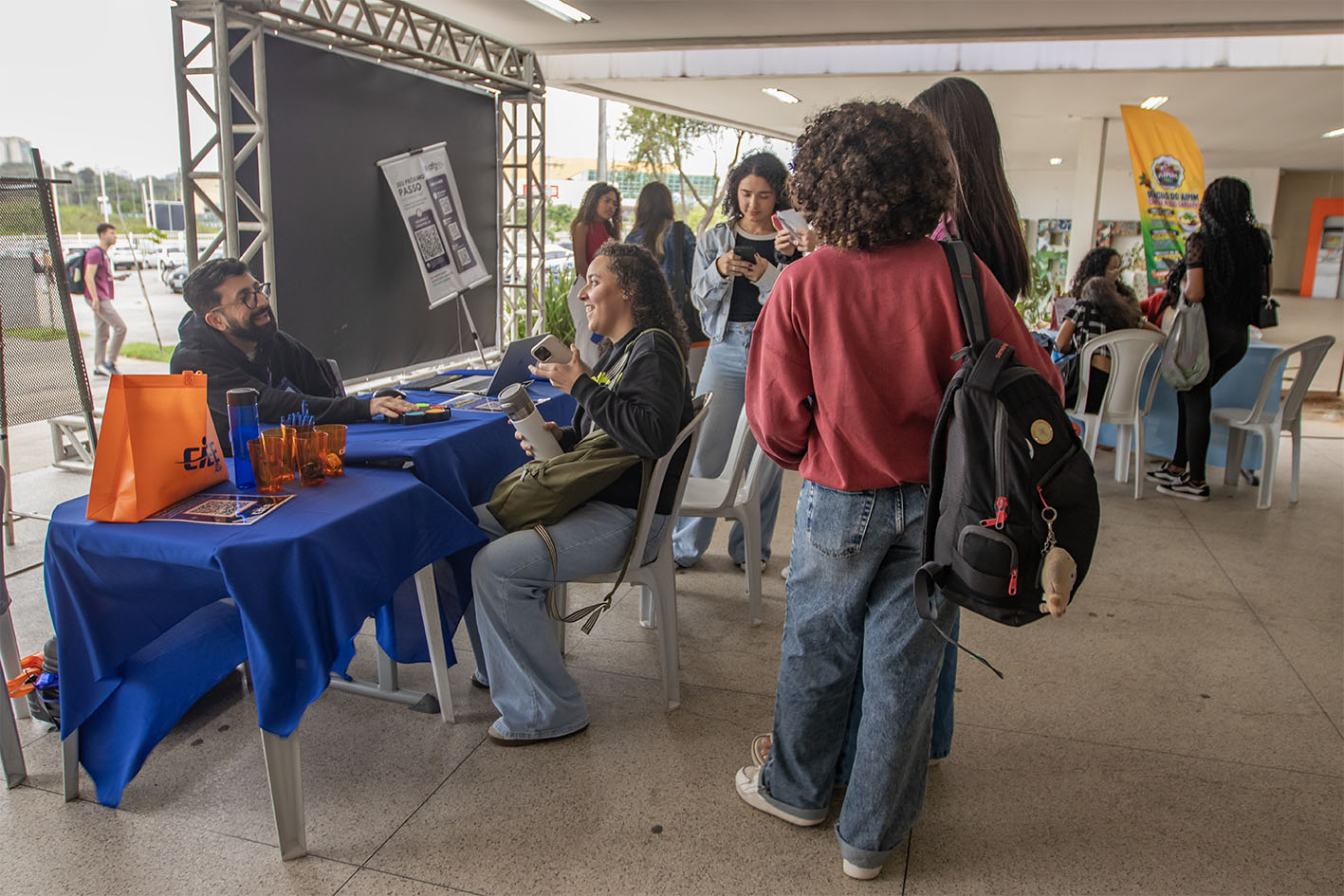 II Feira de Estágios e Oportunidades aproxima estudantes do mercado de trabalho na Cidade Universitária